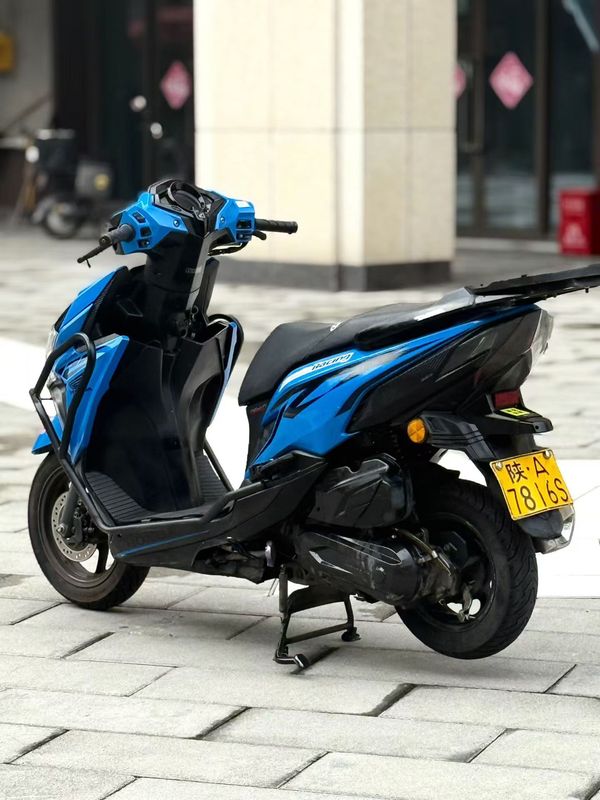 二手新大洲本田裂行 RX125Fi