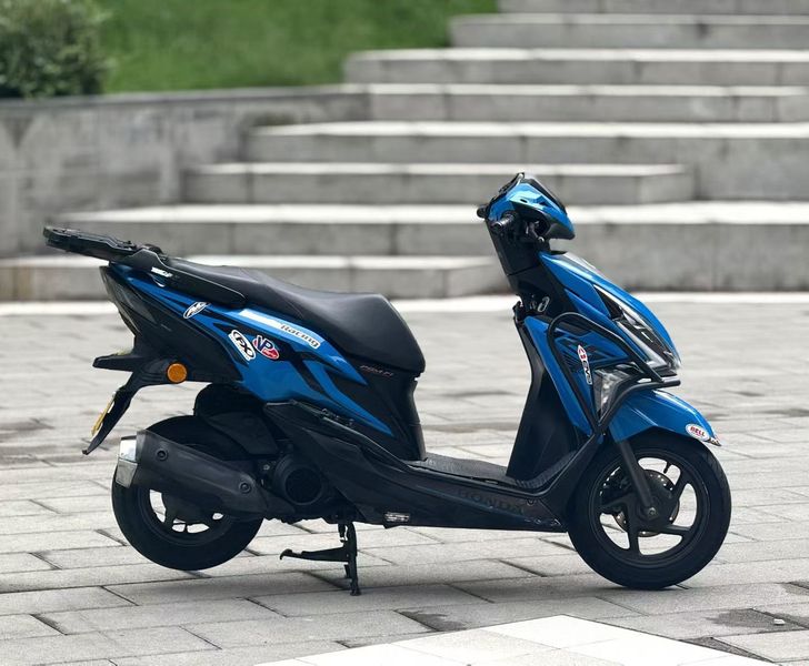 二手新大洲本田裂行 RX125Fi