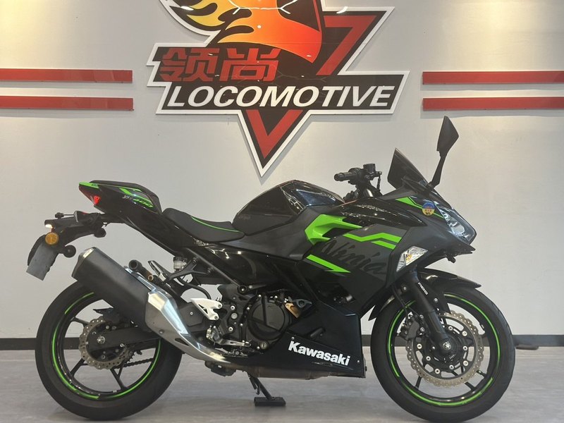 二手川崎Ninja 400