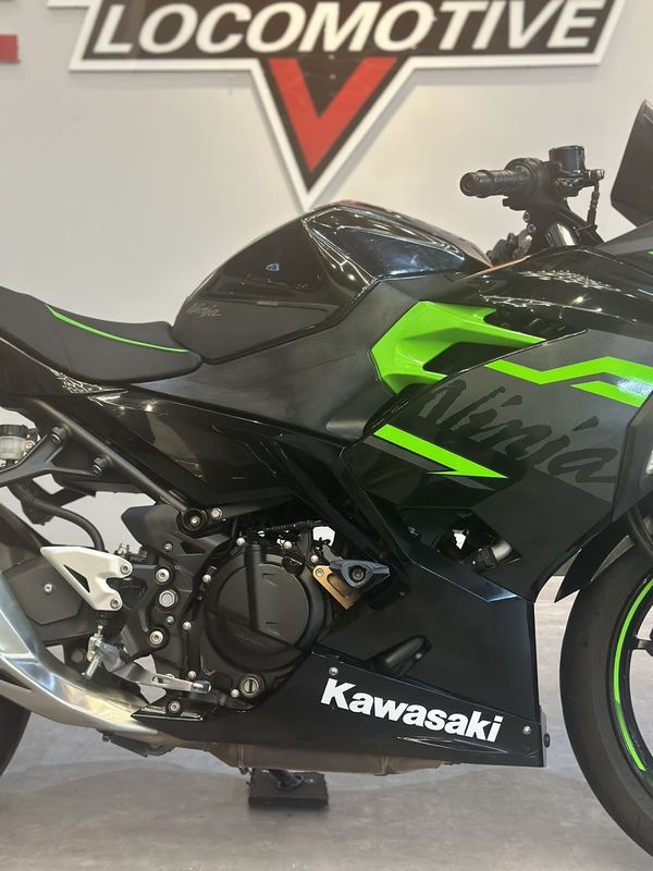 二手川崎Ninja 400