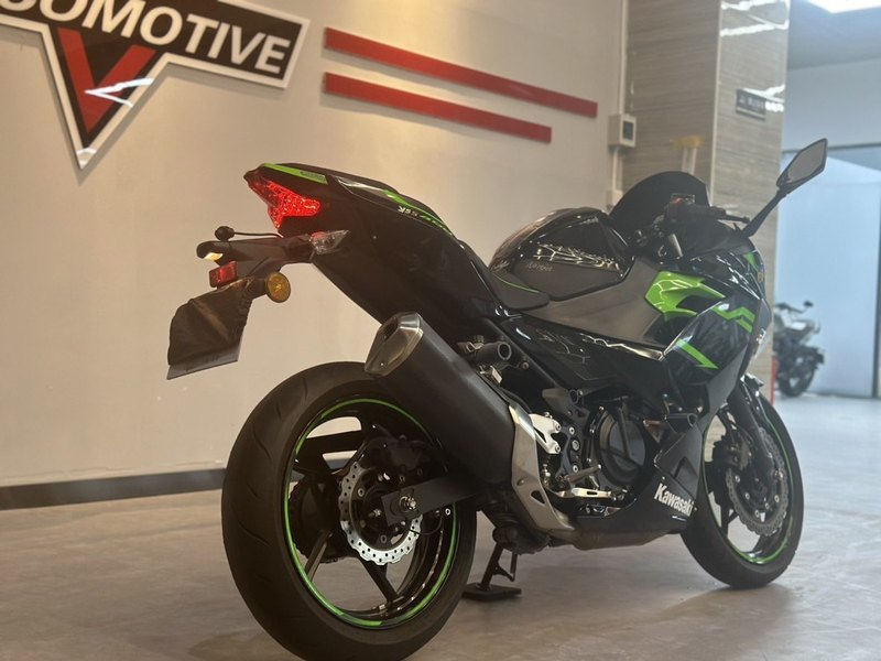 二手川崎Ninja 400