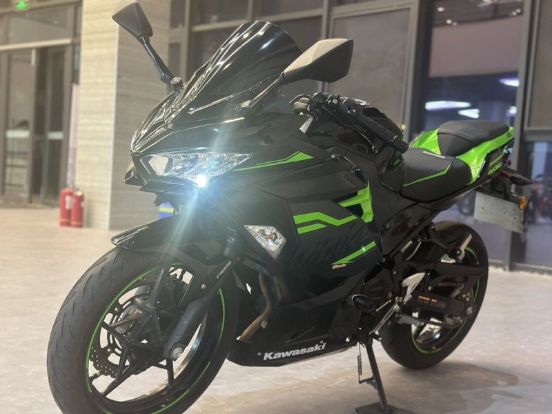 二手川崎Ninja 400