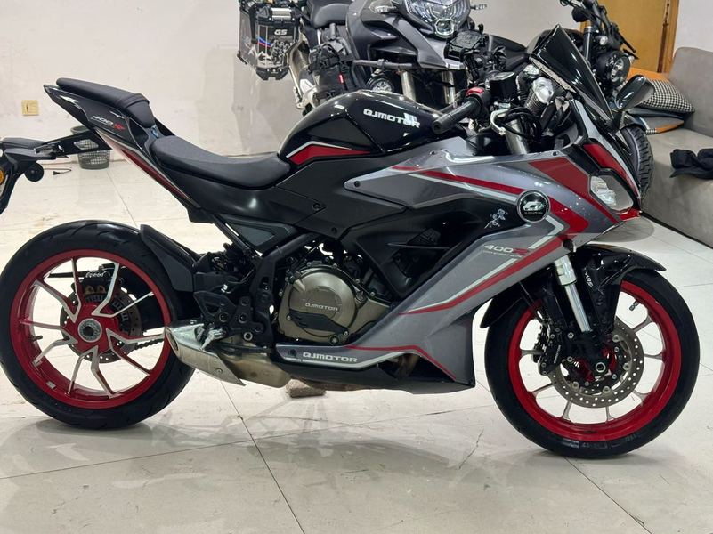 二手QJMOTOR赛400