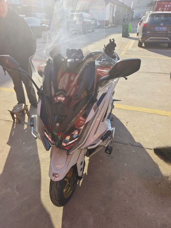 二手光阳AK550