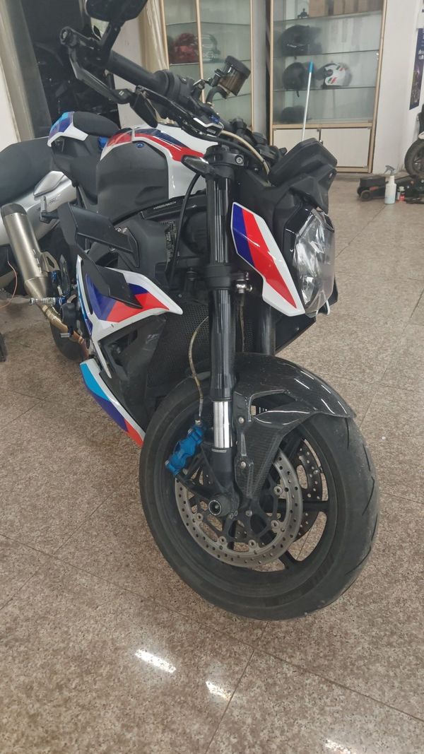 二手宝马M 1000 R