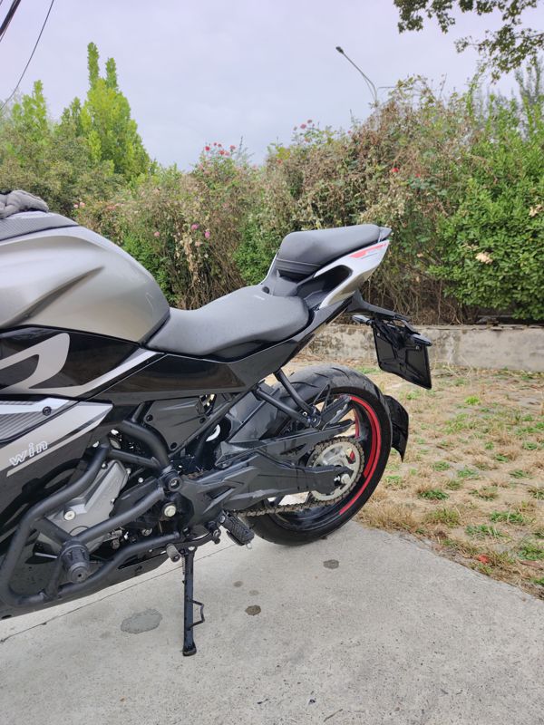 二手春风250SR