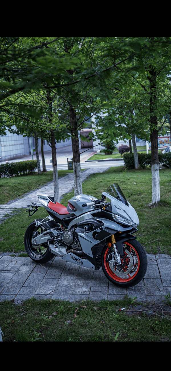 二手阿普利亚RS 660 