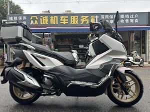 二手三阳哈士奇 Husky ADV300