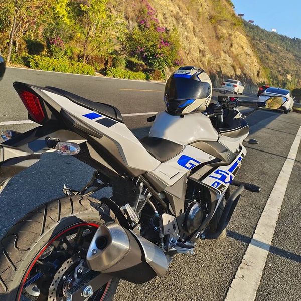 二手豪爵铃木GSX250R