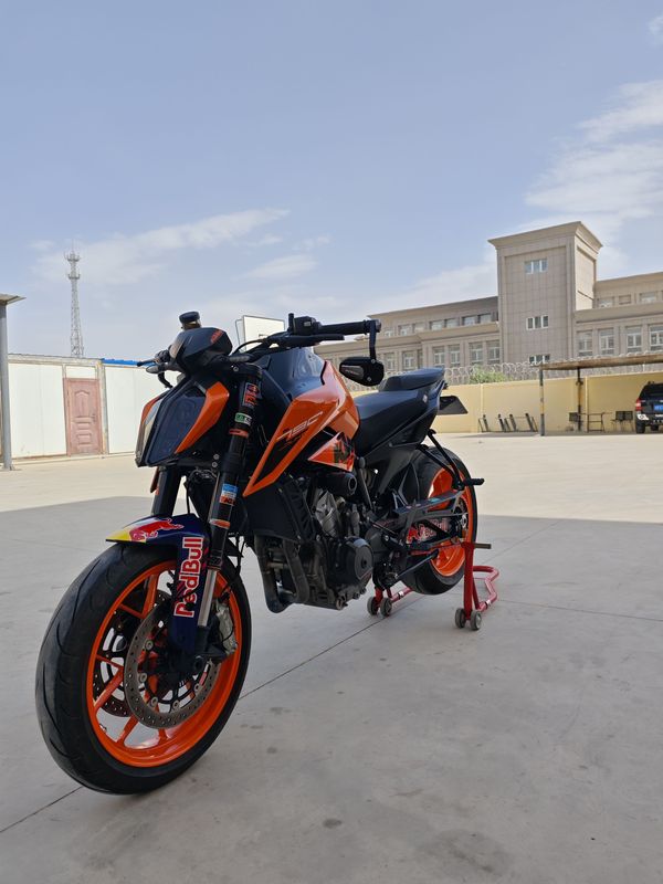 二手KTMR2R790 Duke
