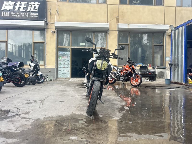 二手KTMR2R390 Duke