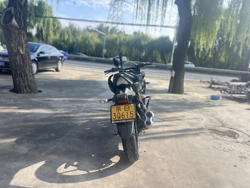 二手济南铃木极客飒 Gixxer 155