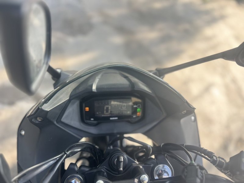 二手济南铃木极客飒 Gixxer 155