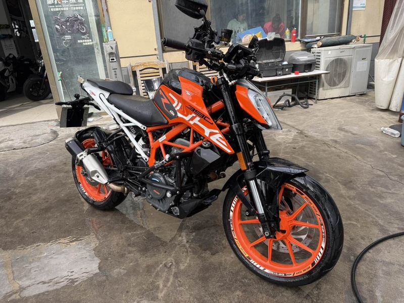 二手KTMR2R390 Duke
