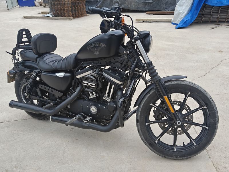 二手哈雷戴维森Iron883 硬汉