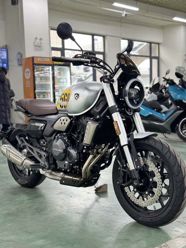 二手赛科龙RE600