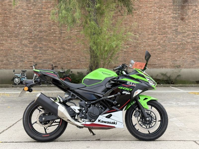 二手川崎Ninja 400