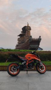 二手KTMR2R390 Duke
