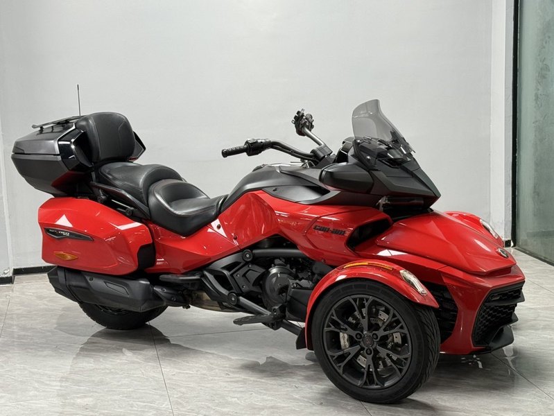 二手庞巴迪Spyder F3 