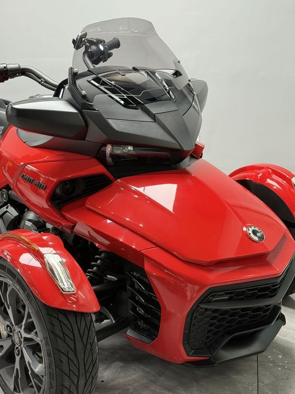 二手庞巴迪Spyder F3 