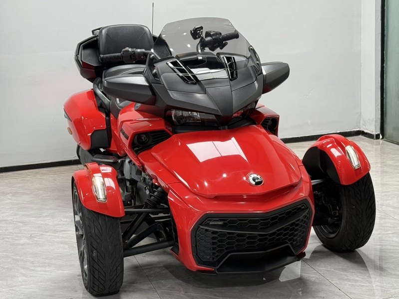 二手庞巴迪Spyder F3 