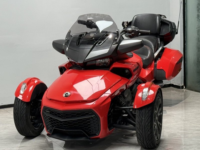 二手庞巴迪Spyder F3 