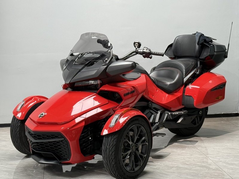 二手庞巴迪Spyder F3 