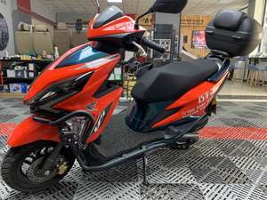二手新大洲本田裂行 RX125Fi