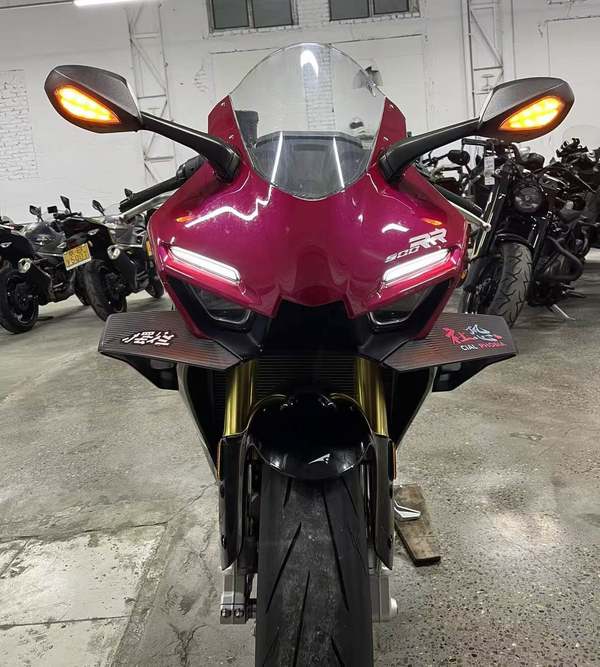 二手张雪机车500RR