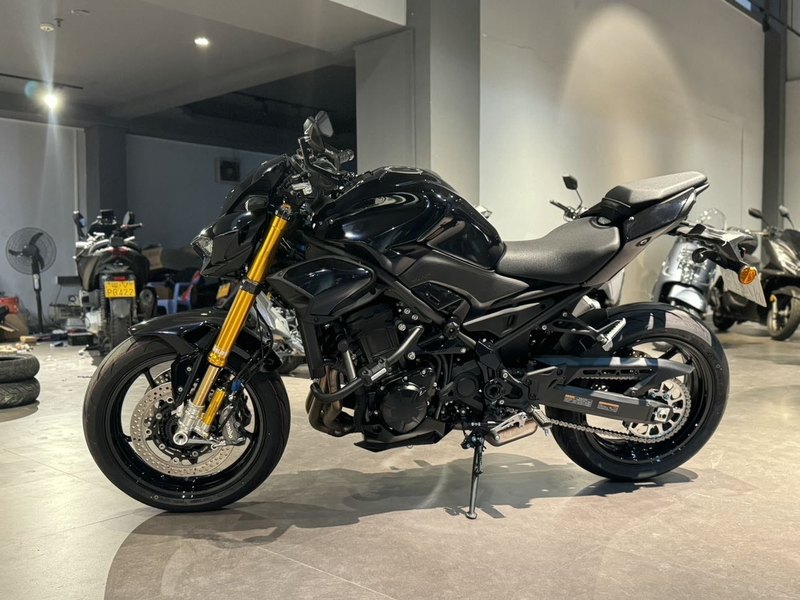 二手川崎Z900