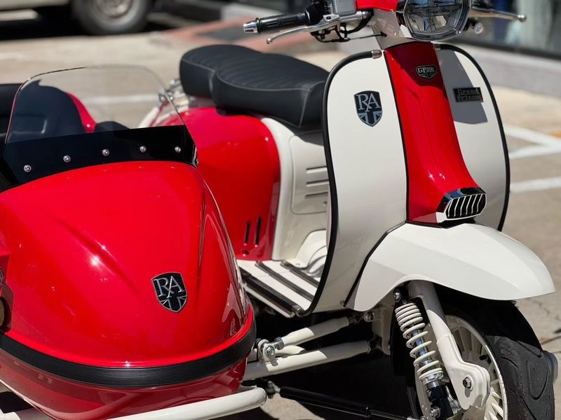 二手ROYAL ALLOYGP250 Sidecar