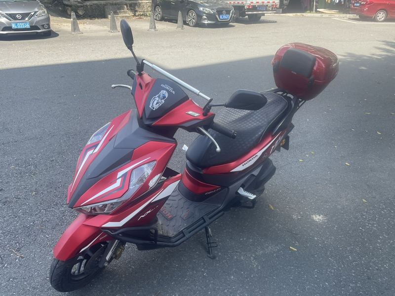 二手五羊本田NX125