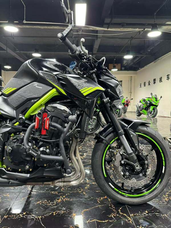 二手川崎Z900