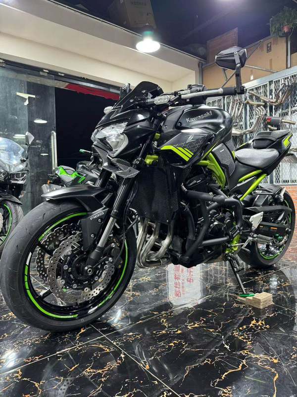 二手川崎Z900