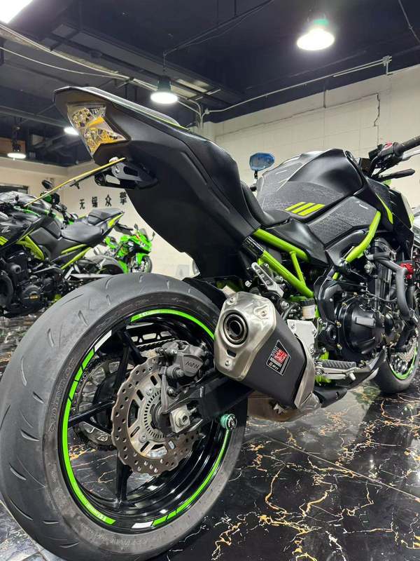 二手川崎Z900