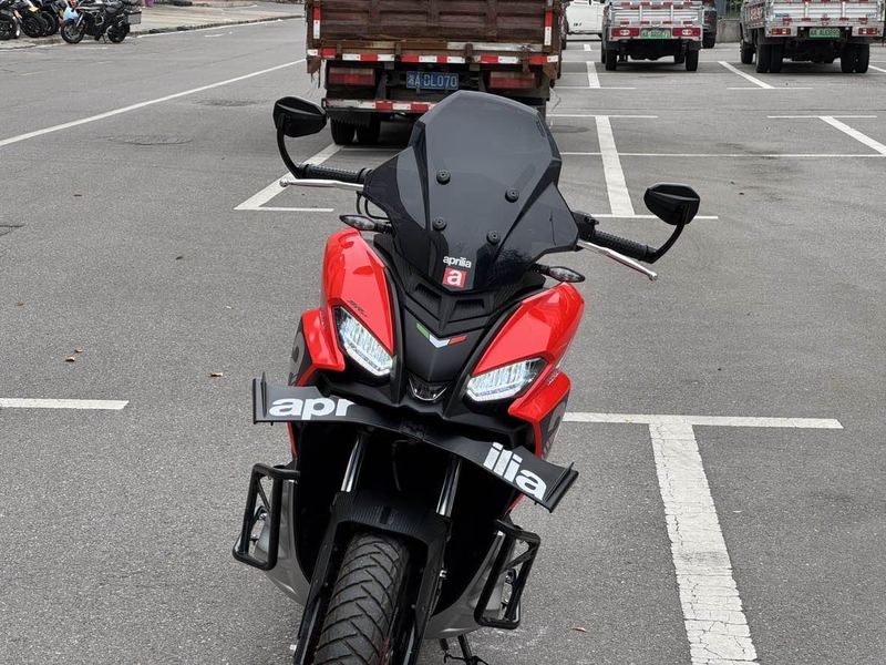 二手阿普利亚SR GT 200