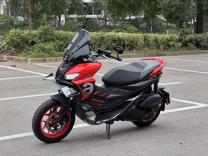 二手阿普利亚SR GT 200