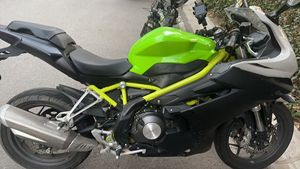 二手贝纳利龙卷风 Tornado 302R