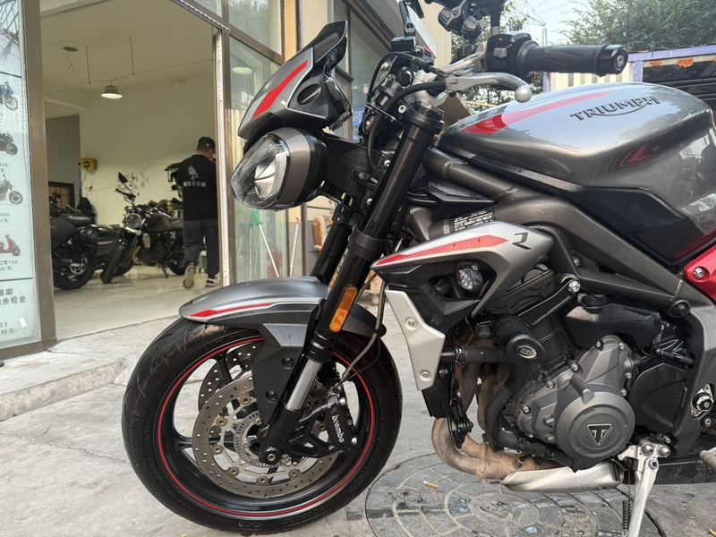 二手凯旋Street Triple 765