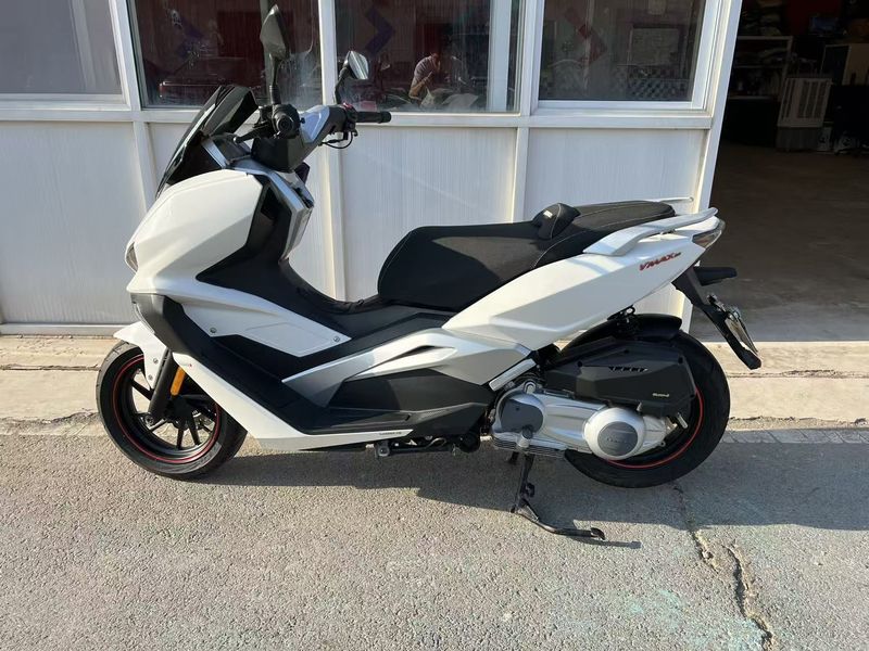 二手龙嘉VMAX ie300