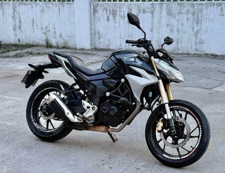 二手五羊本田CB190R 暴锋眼