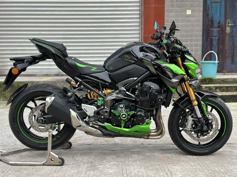 二手川崎Z900
