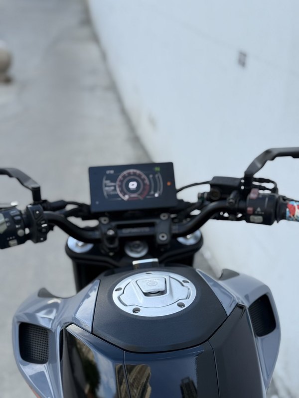 二手春风250NK
