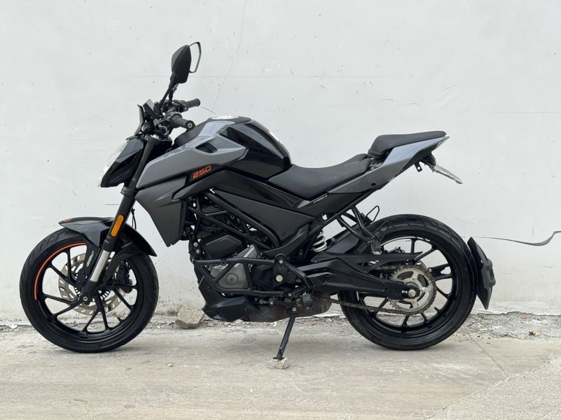 二手春风250NK