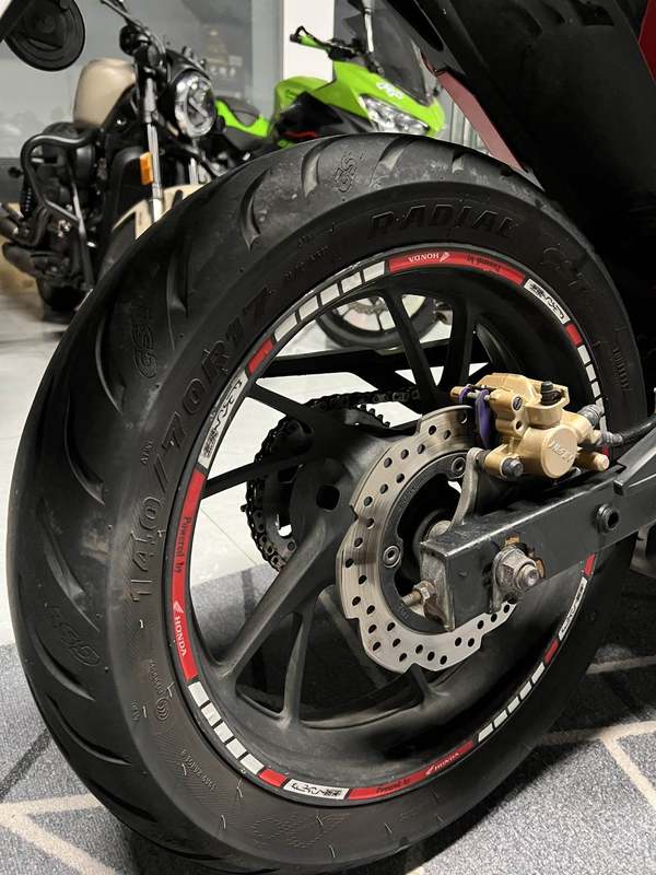二手五羊本田CB190R 暴锋眼