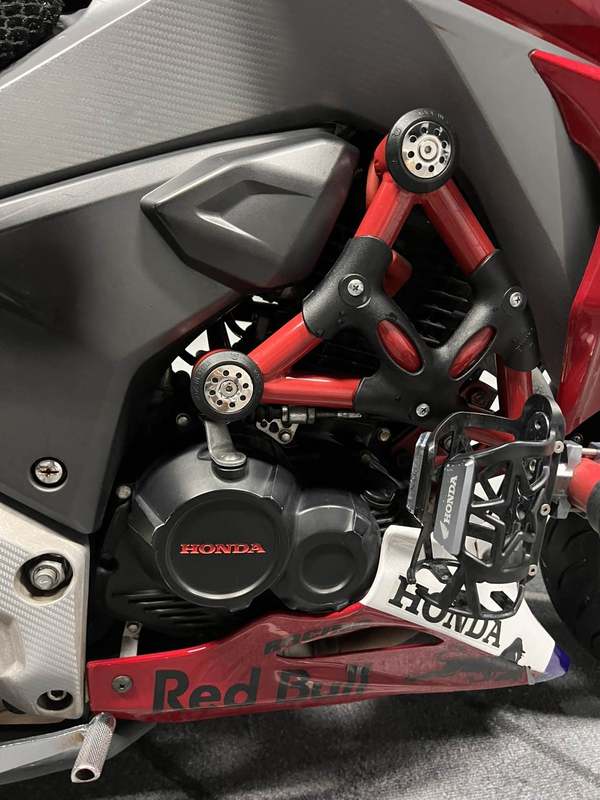 二手五羊本田CB190R 暴锋眼