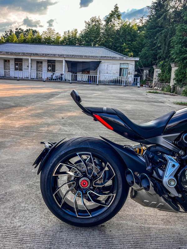 二手杜卡迪XDiavel
