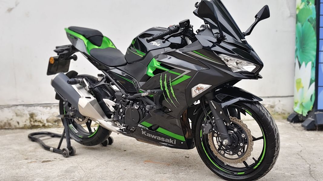 二手川崎Ninja 400