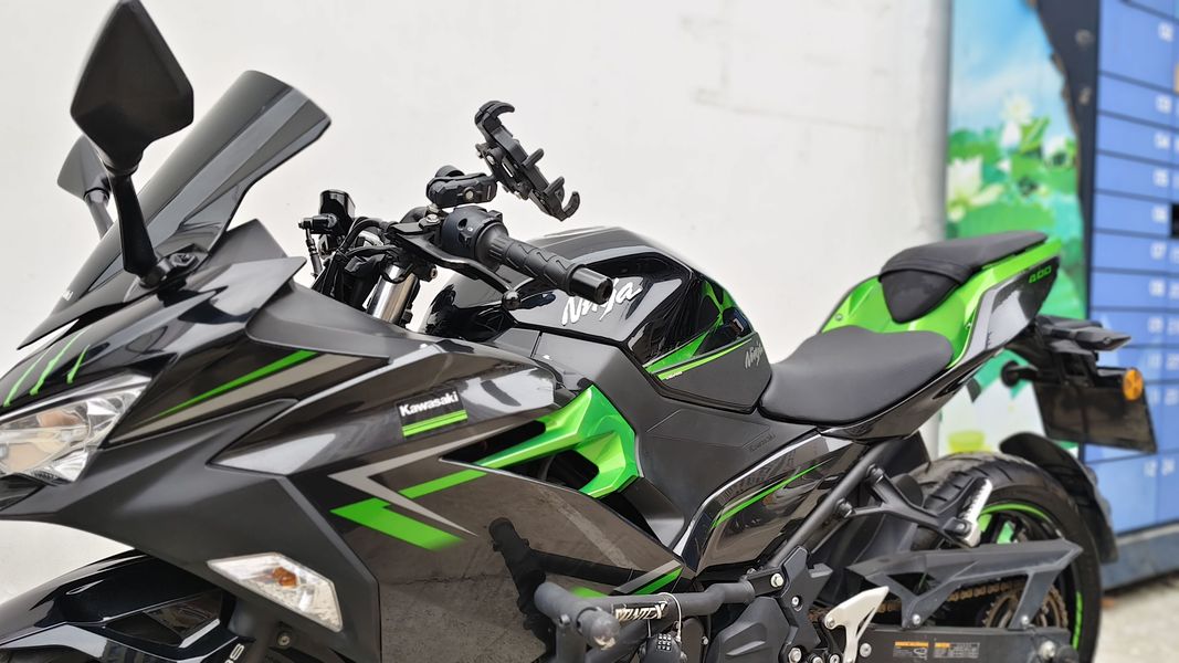 二手川崎Ninja 400