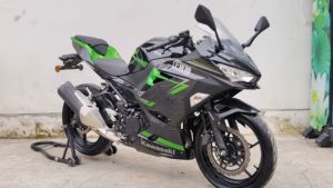 二手川崎Ninja 400